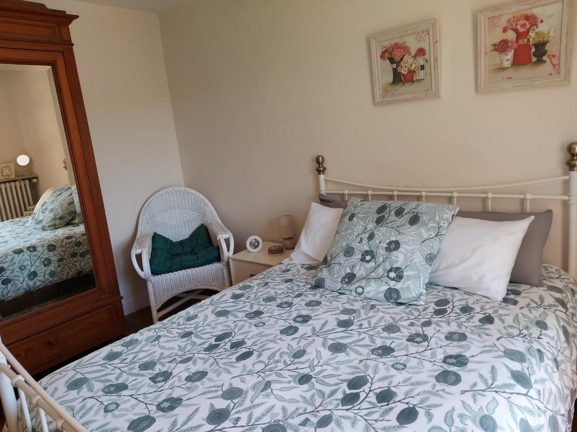 Charming Two Bedroom Gite With Beautiful Gardens Confolens Εξωτερικό φωτογραφία